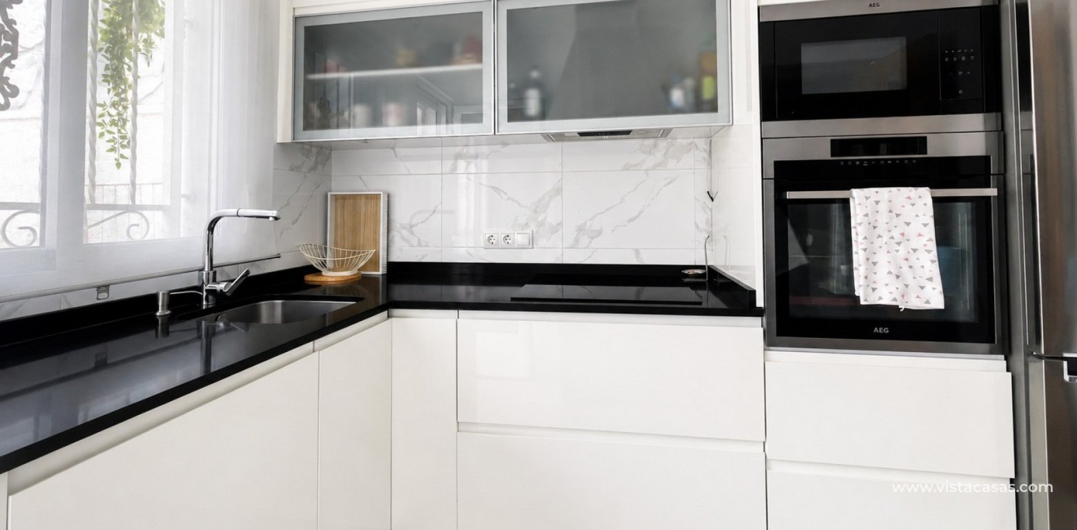 Resale - Townhouse - Punta Prima
