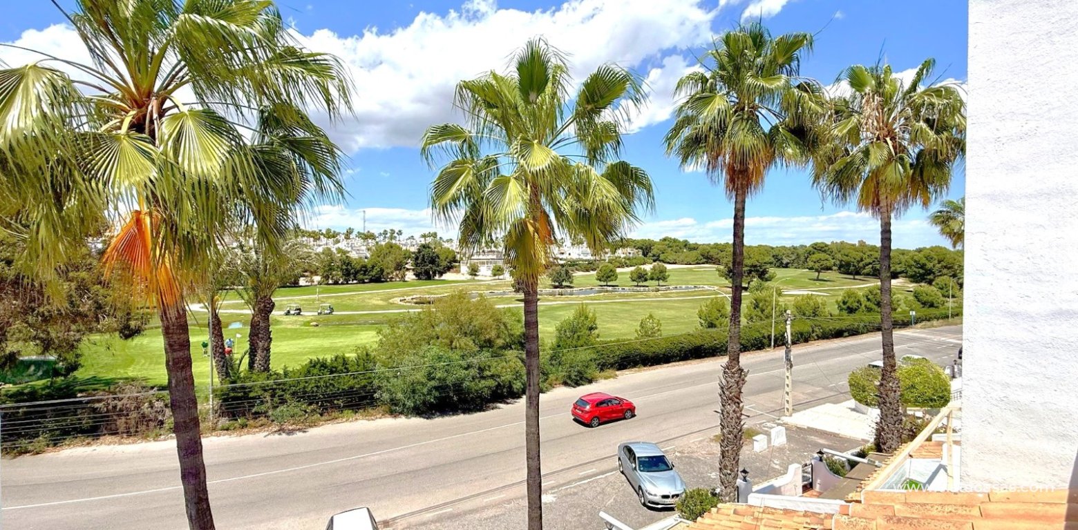Resale - Townhouse - Villamartin