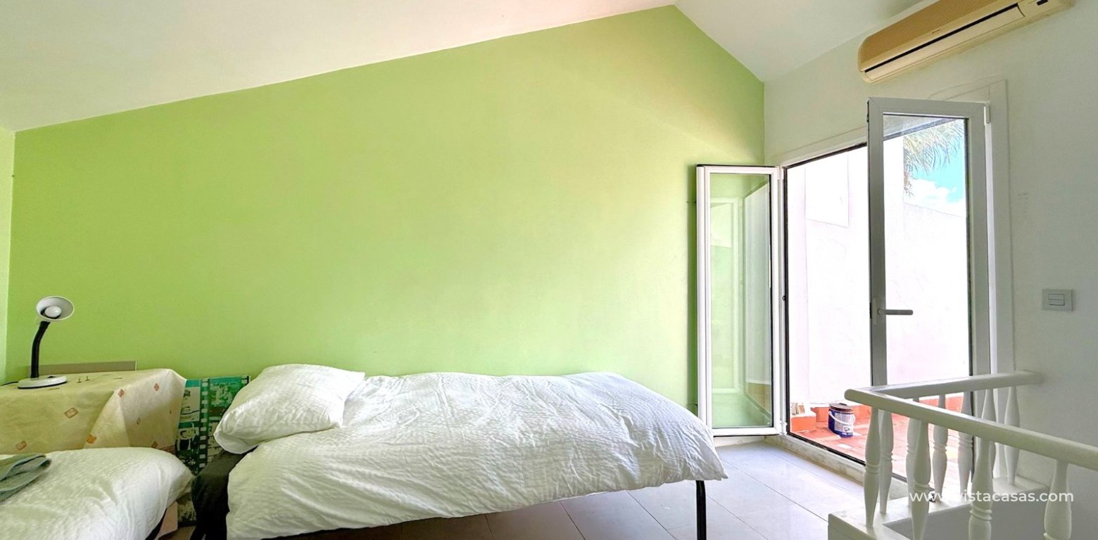 Resale - Townhouse - Villamartin