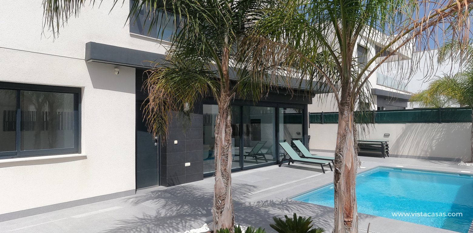Resale - Villa - Algorfa - La Finca Golf Resort