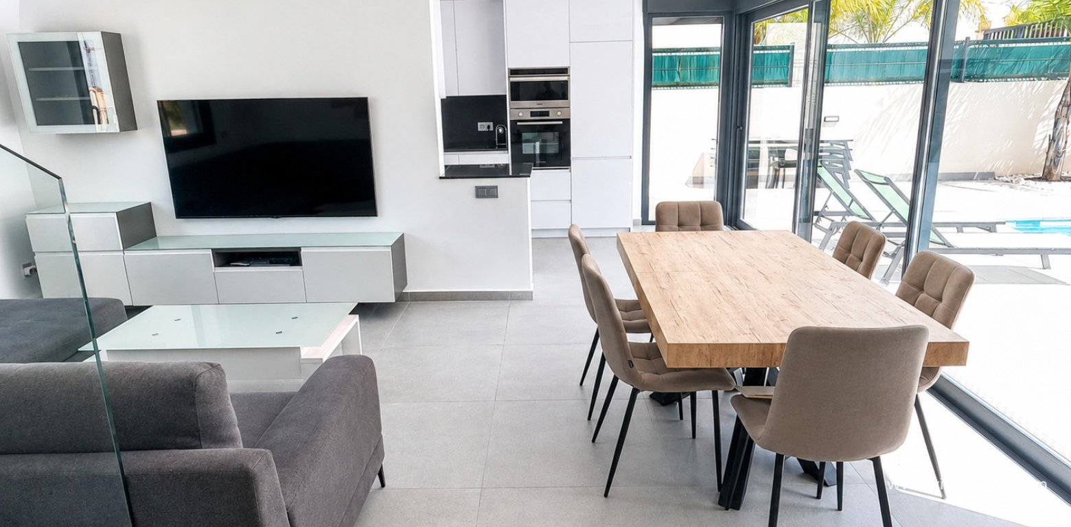 Resale - Villa - Algorfa - La Finca Golf Resort