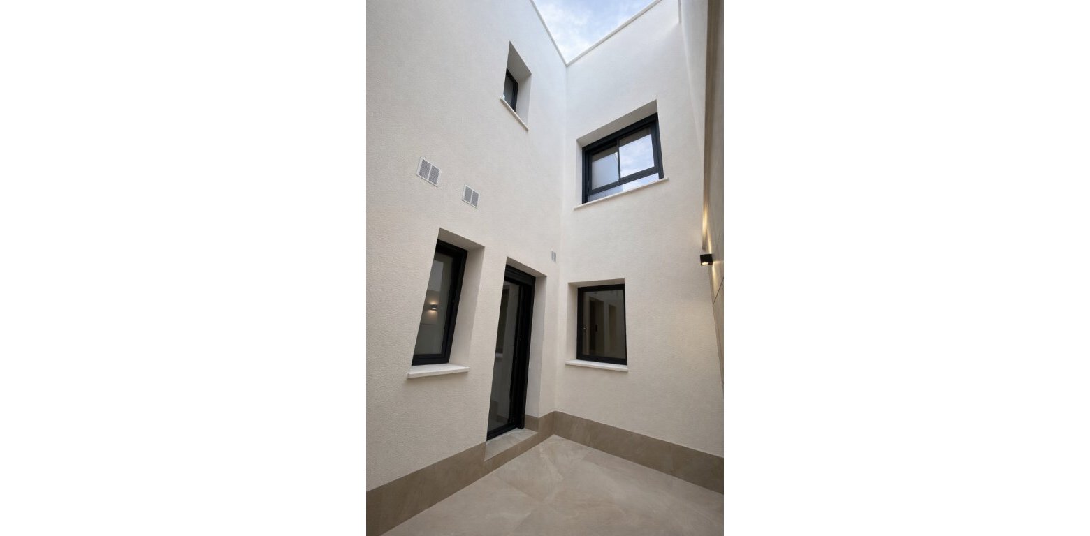 Resale - Townhouse - Dolores