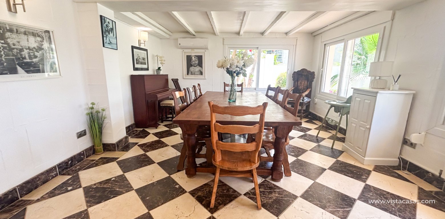 Sale - Villa - Campoamor