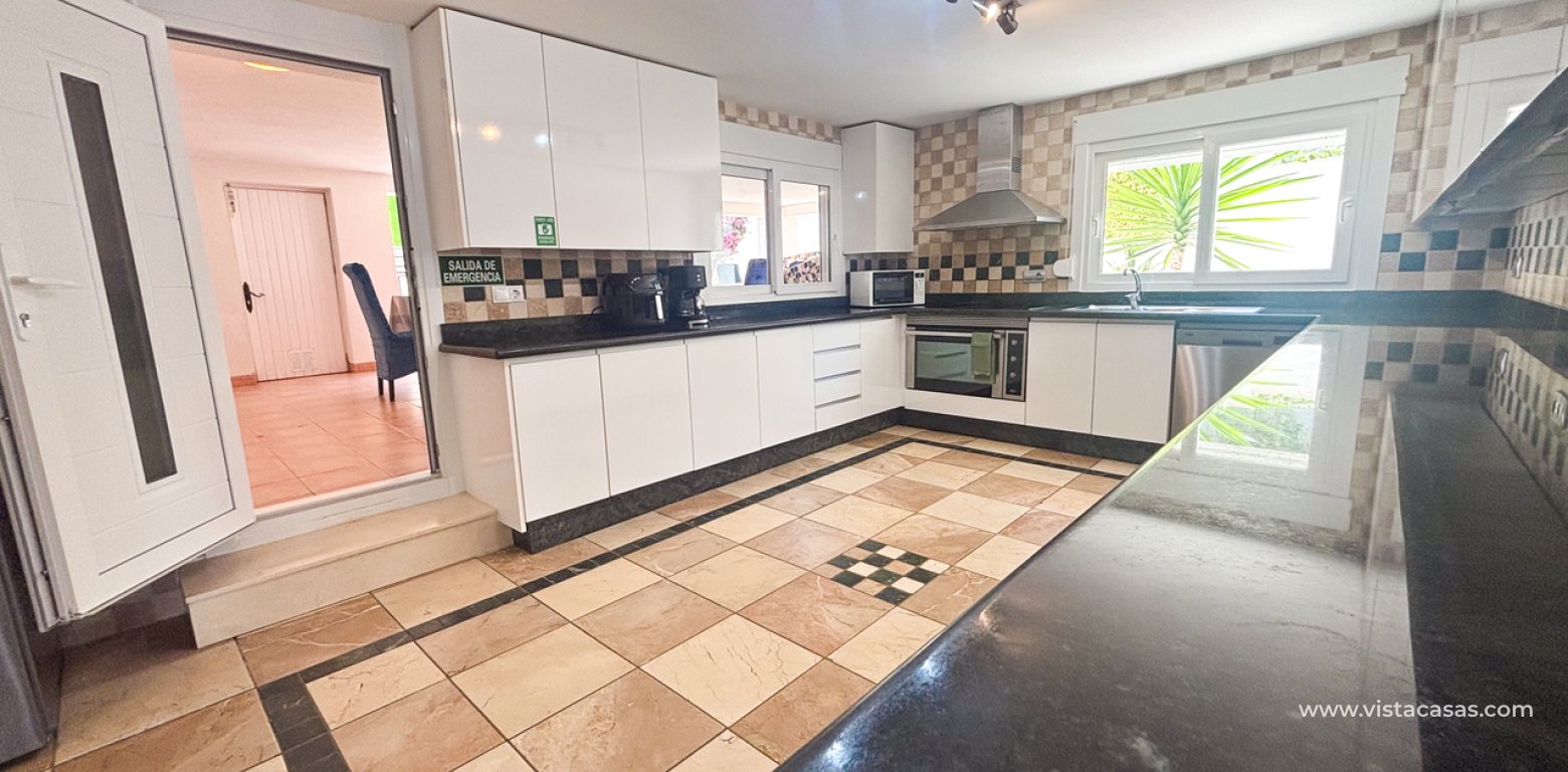 Sale - Villa - Campoamor