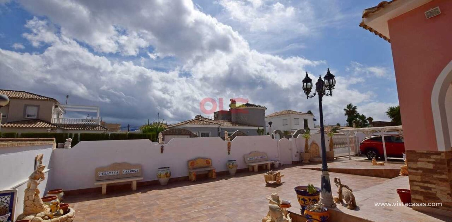 Sale - Villa - Cabo Roig