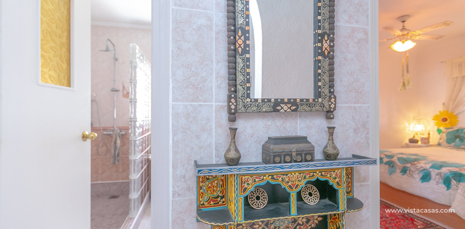 Resale - Villa - Los Balcones