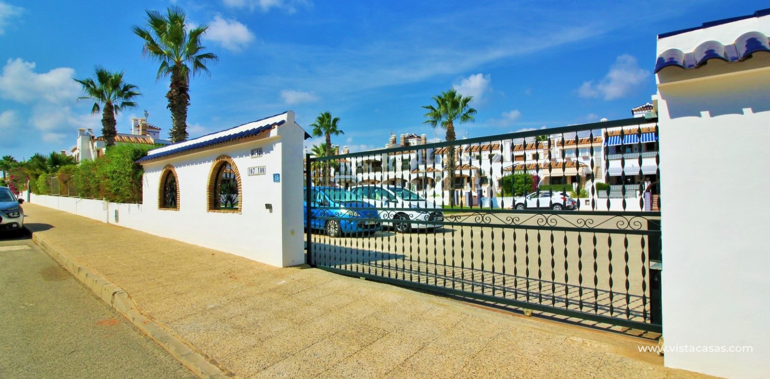 2 Bed Apartment For Sale in R12 Pau 8 Villamartin gated community