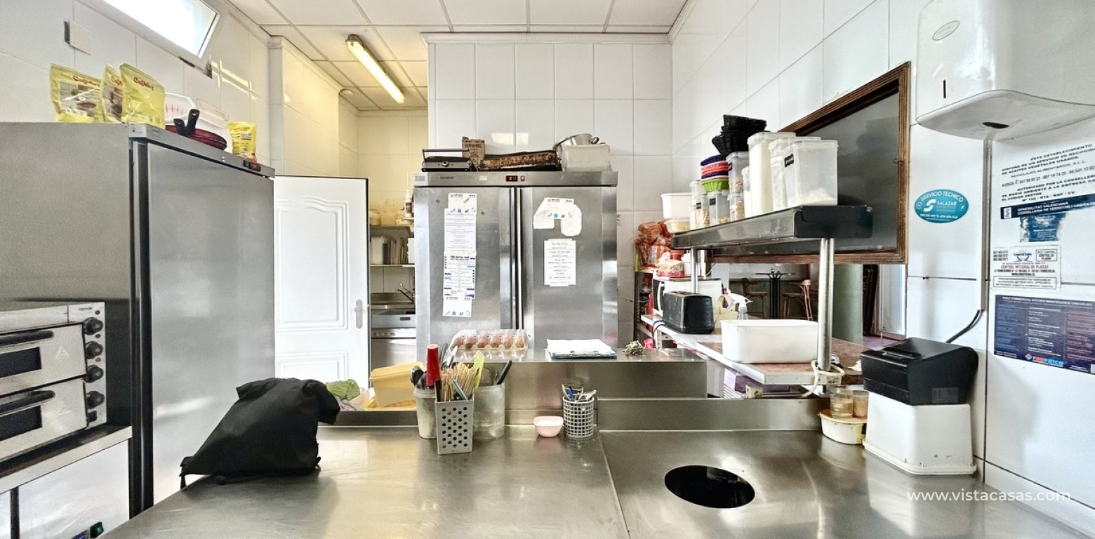 Sale - Commercieel - Villamartin