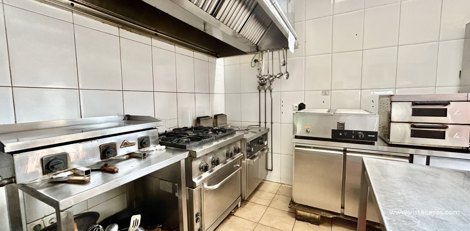 Sale - Commercieel - Villamartin
