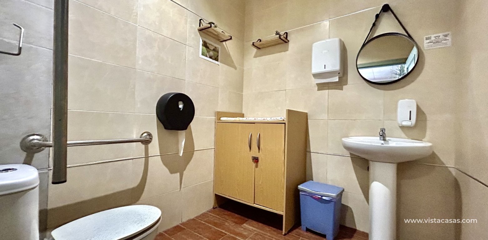 Sale - Commercieel - Villamartin
