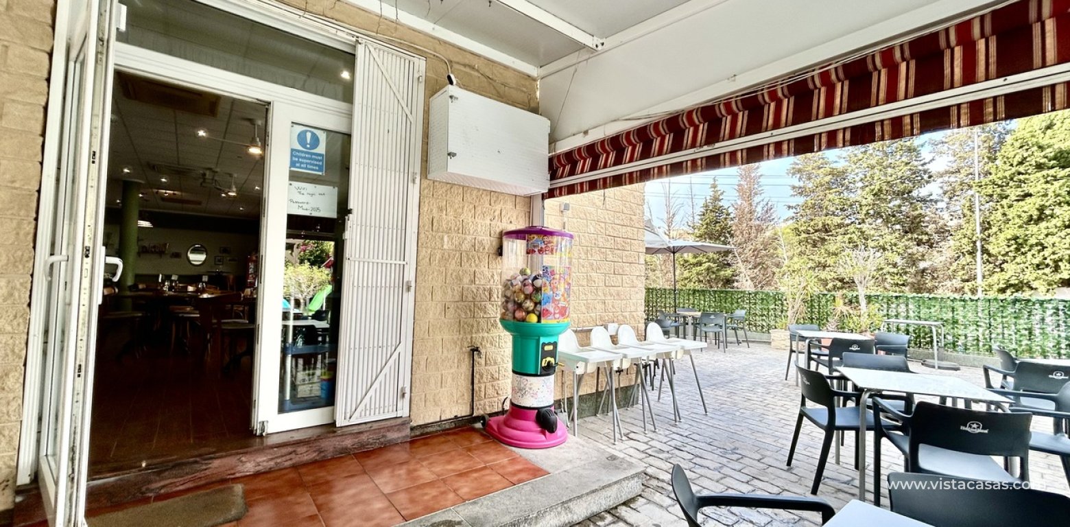 Sale - Commercieel - Villamartin