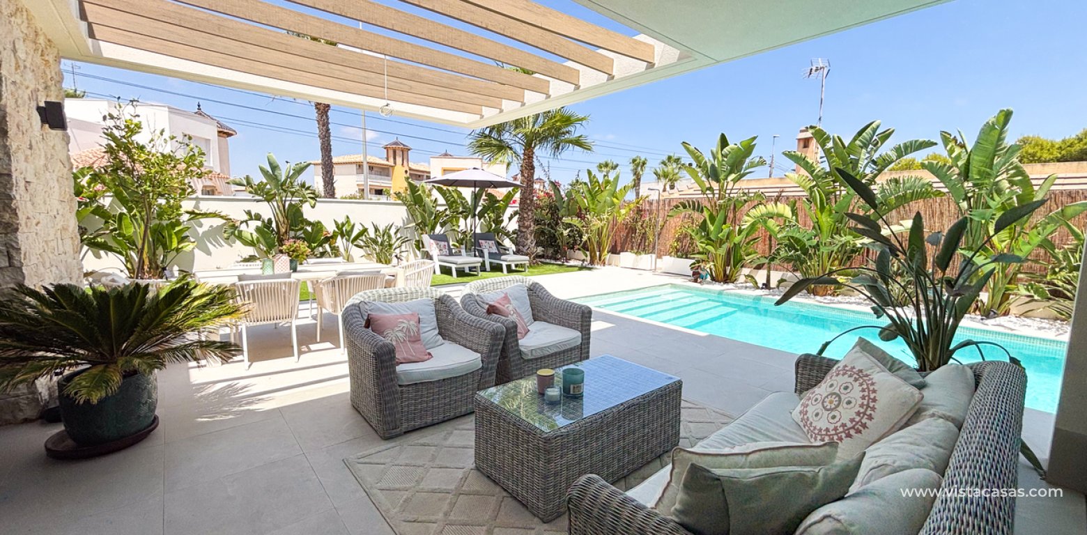 Sale - Villa - Cabo Roig