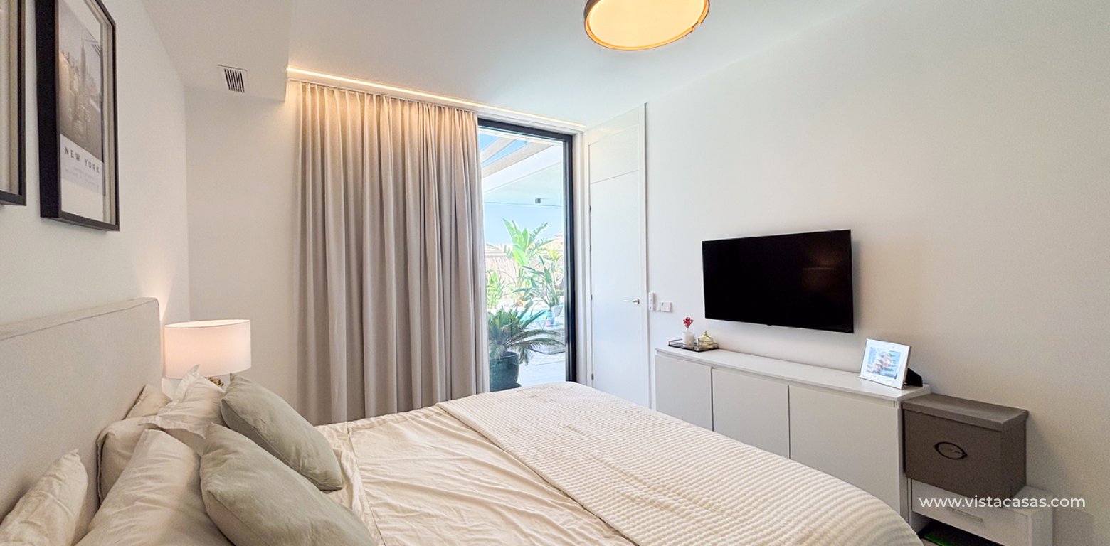 Sale - Villa - Cabo Roig