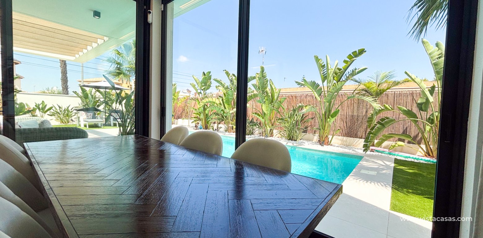 Sale - Villa - Cabo Roig