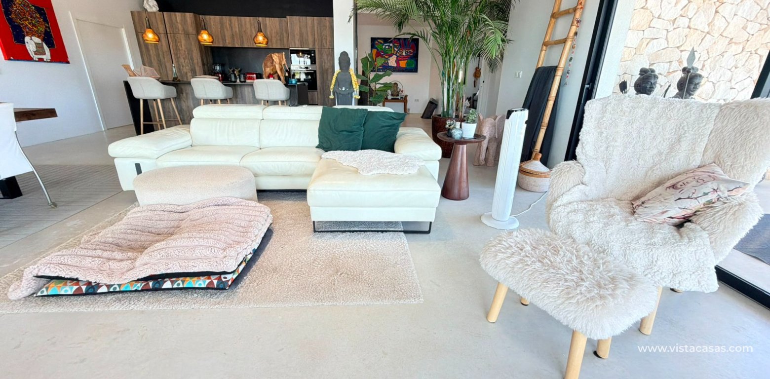 Sale - Villa - Pinoso