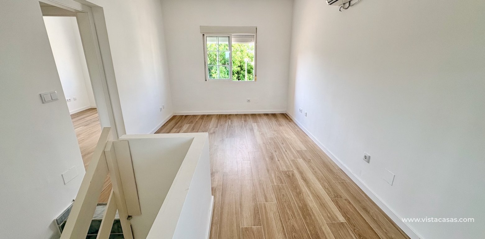 Sale - Villa - Los Balcones