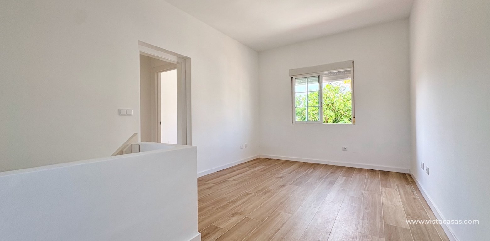 Sale - Villa - Los Balcones