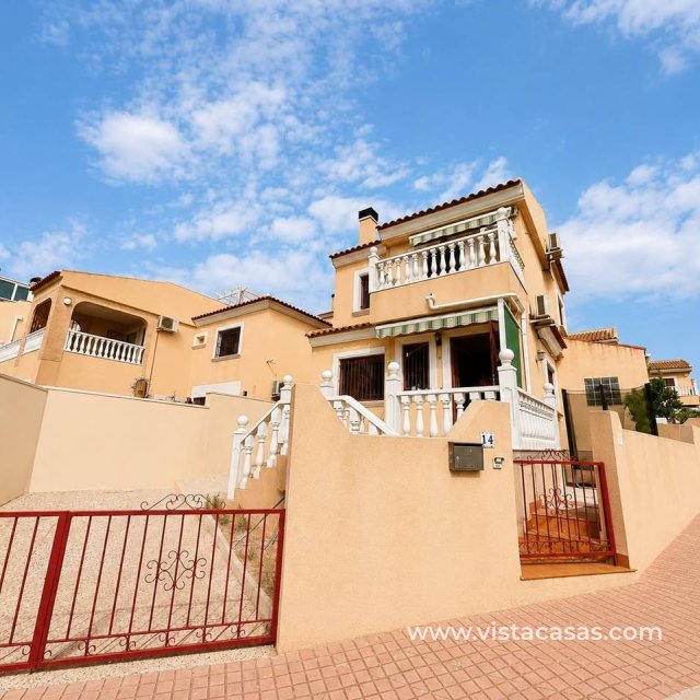 Villa - Sale - Villamartin - Villamartin