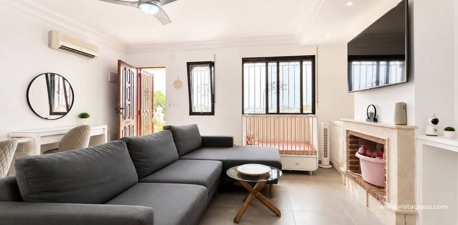 Resale - Villa - Villamartin