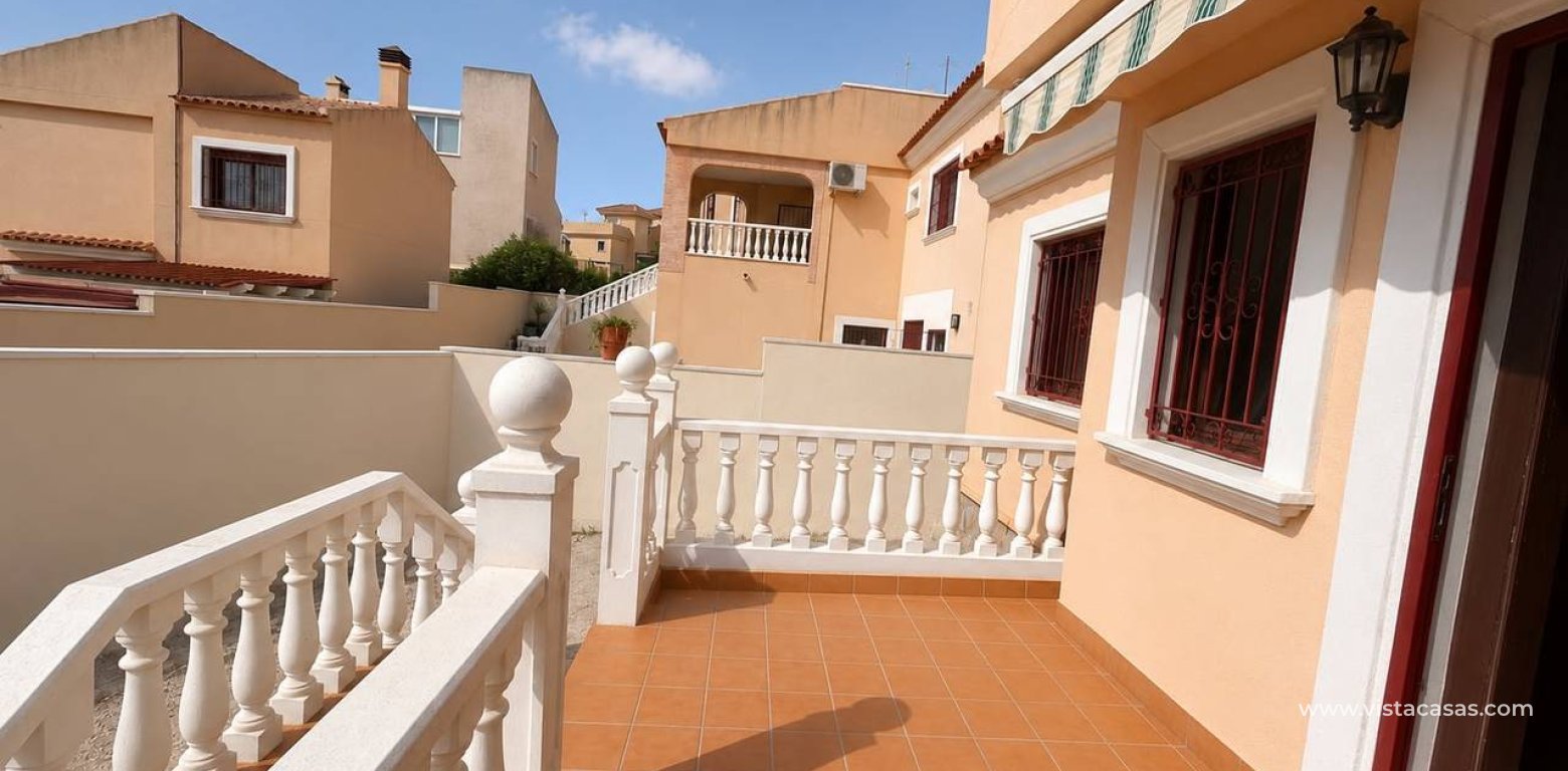 Resale - Villa - Villamartin