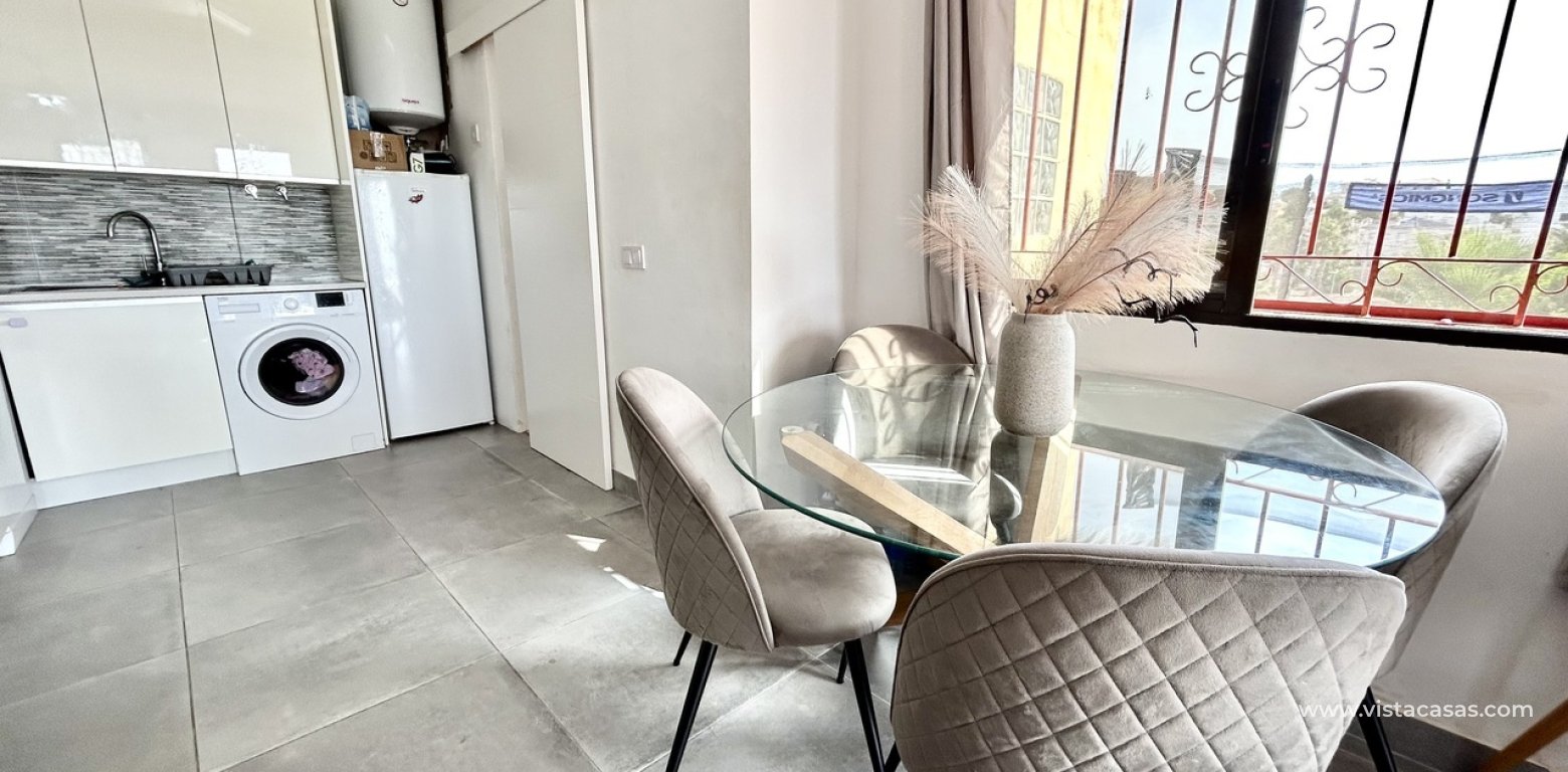 Resale - Villa - Villamartin