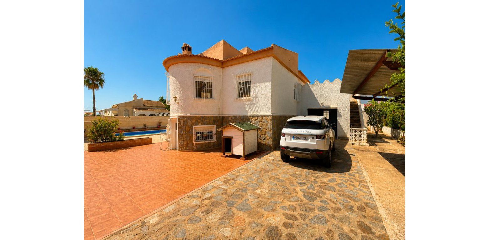 Wtórny - Villa - Torrevieja - La Siesta