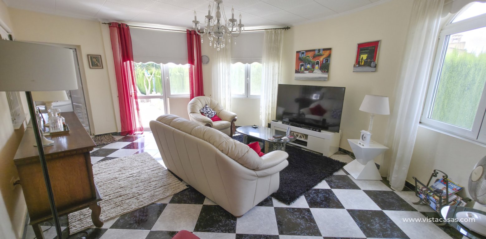 Venta - Chalet - Torrevieja