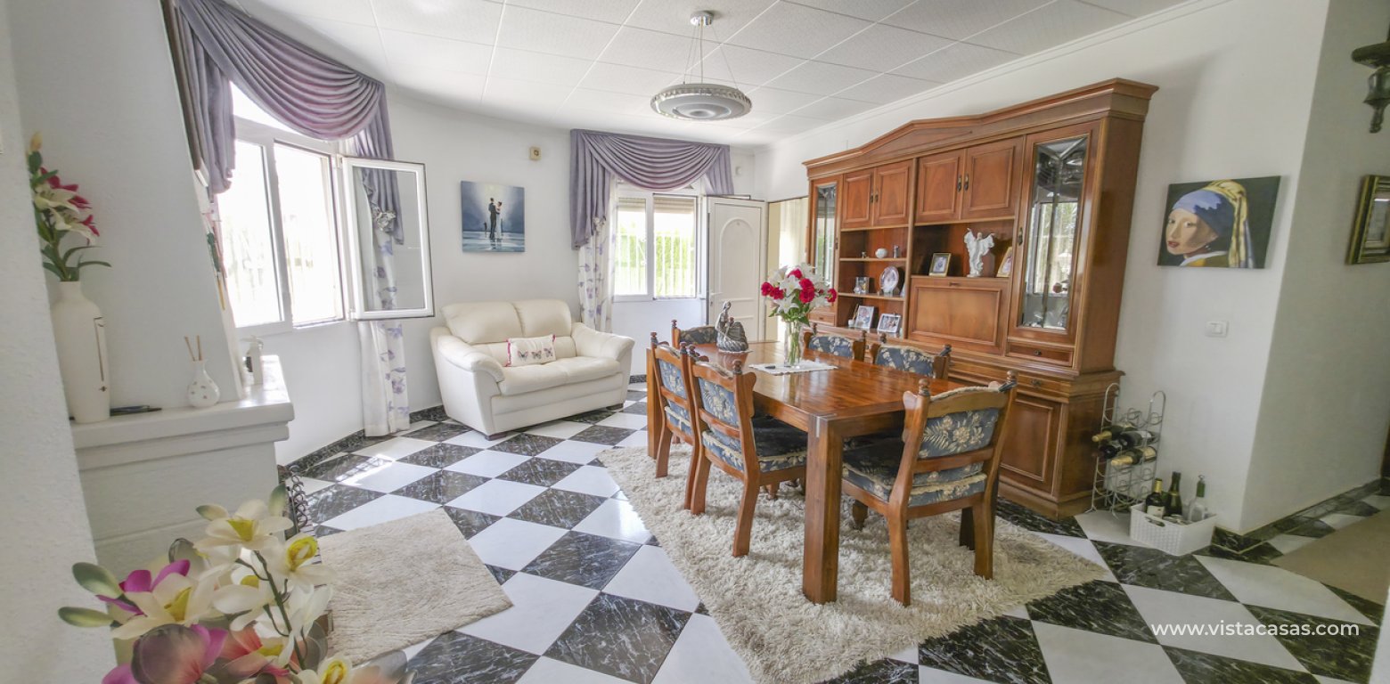 Venta - Chalet - Torrevieja
