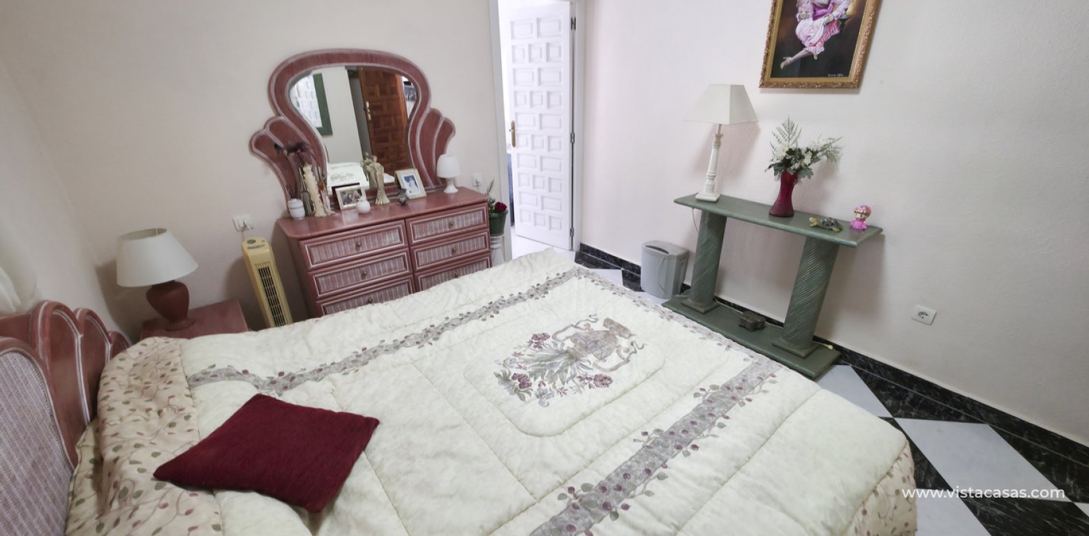 Venta - Chalet - Torrevieja