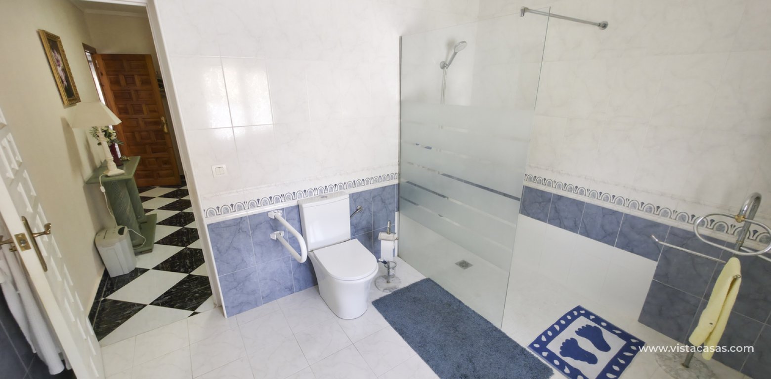 Venta - Chalet - Torrevieja