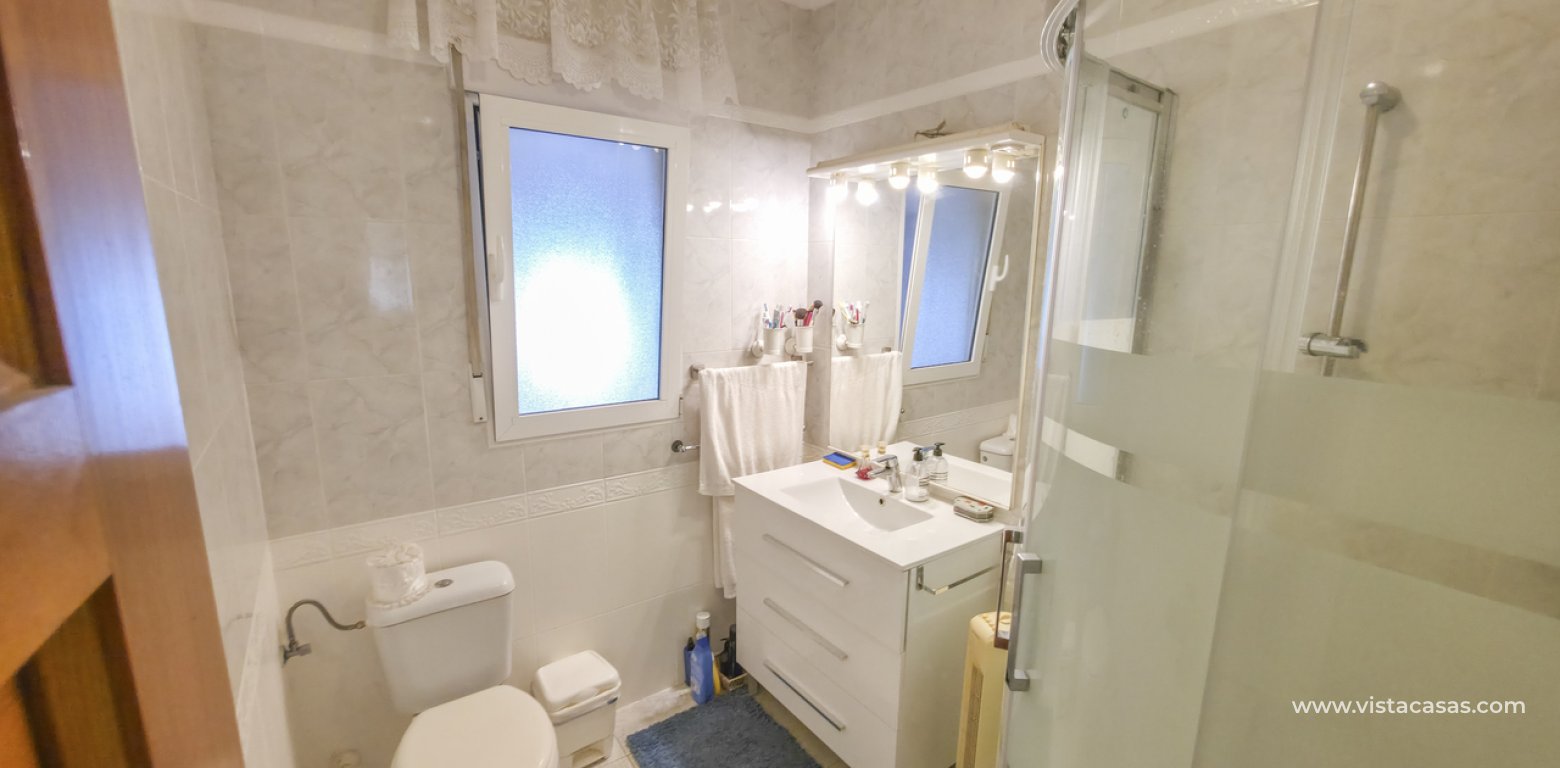 Venta - Chalet - Torrevieja
