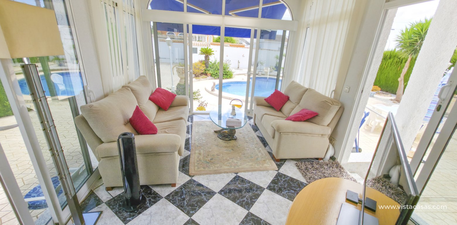 Venta - Chalet - Torrevieja