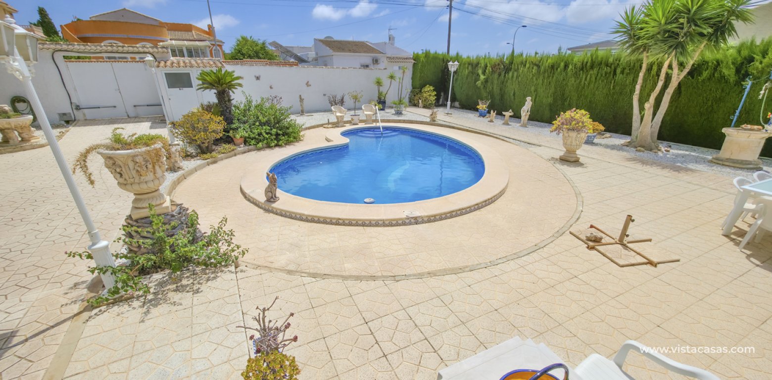 Venta - Chalet - Torrevieja