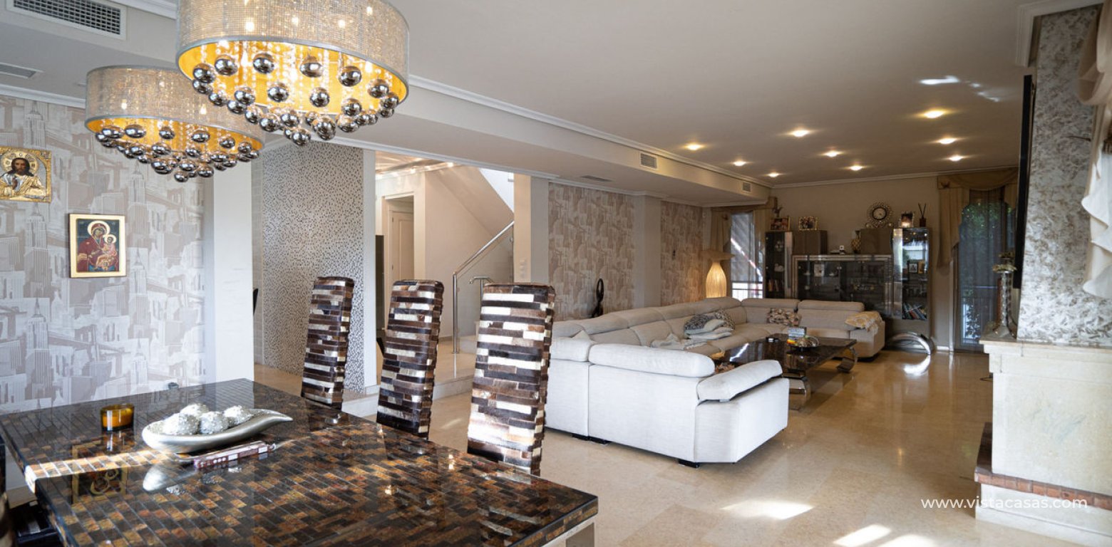Resale - Villa - Torrevieja - La Mata