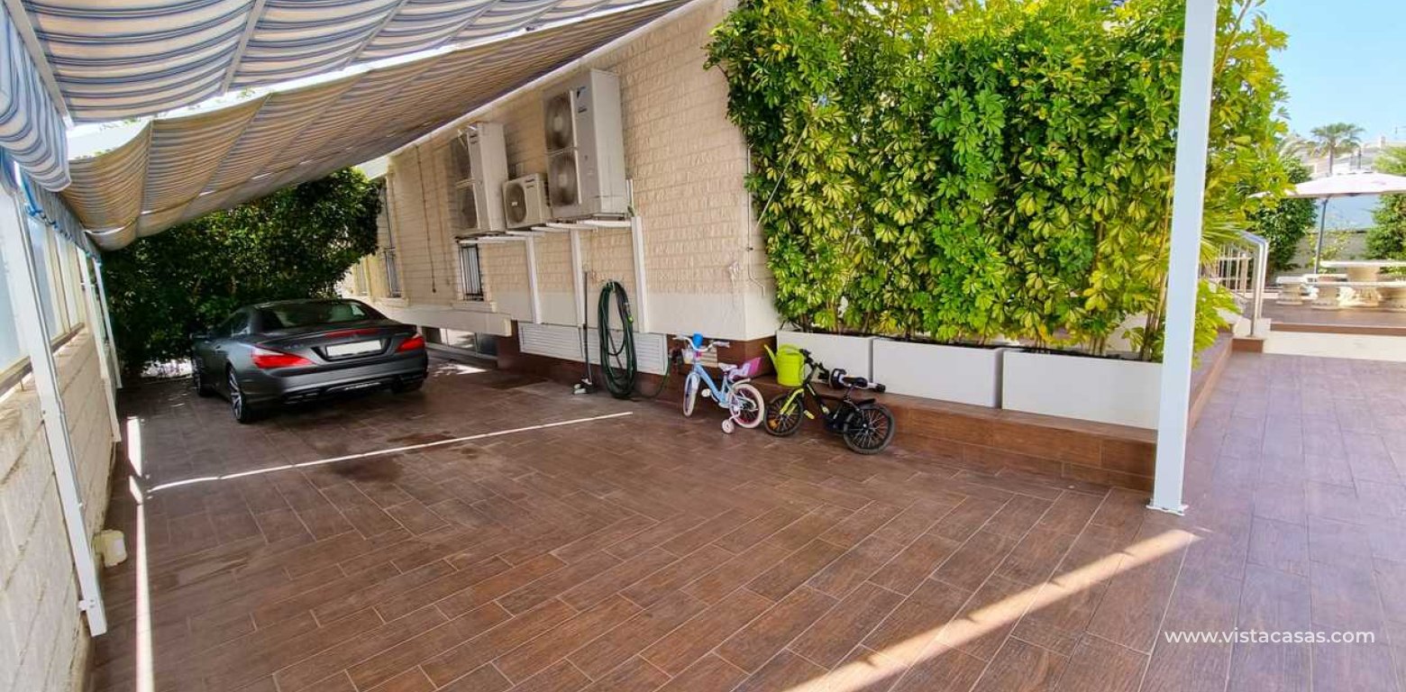 Resale - Villa - Torrevieja - La Mata