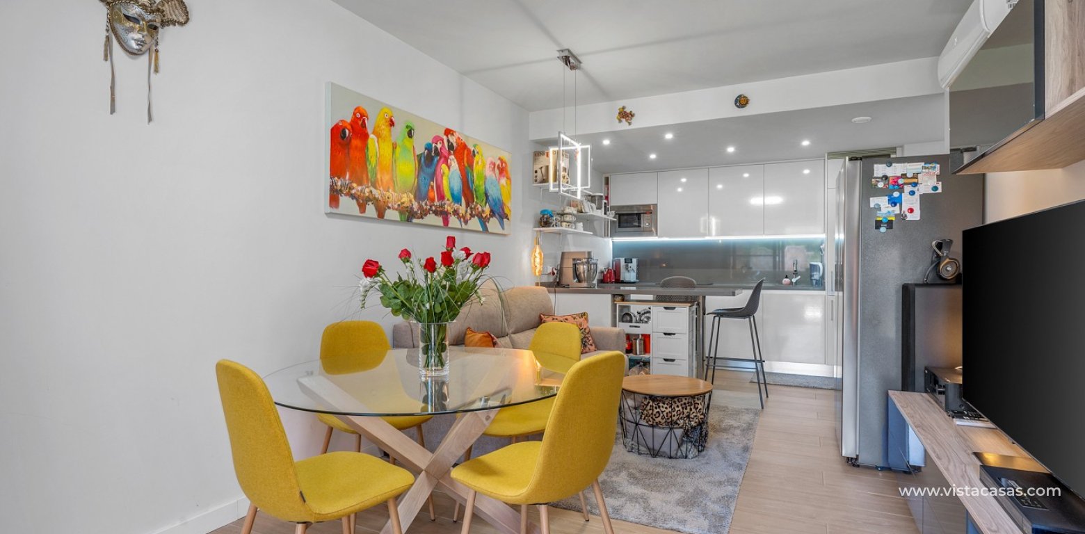 Resale - Apartment - Villamartin