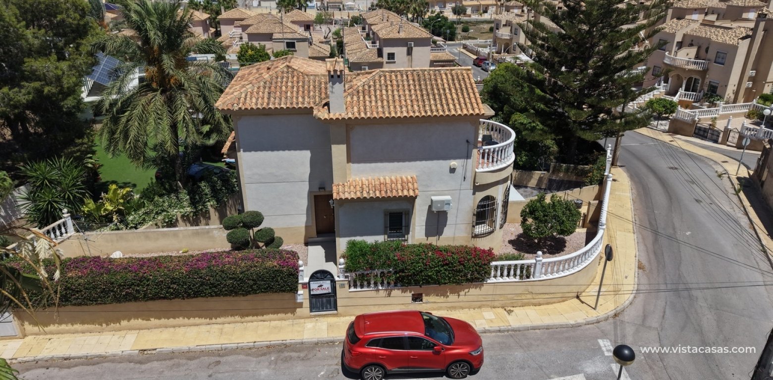 Sale - Villa - Villamartin