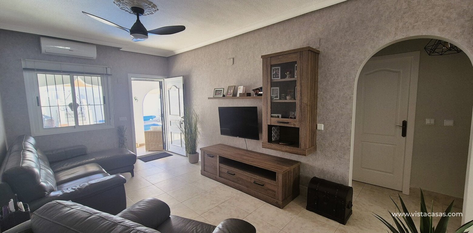 Venta - Chalet - San Miguel de Salinas
