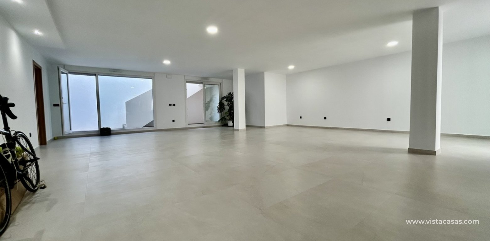 Resale - Villa - Algorfa - La Finca Golf Resort