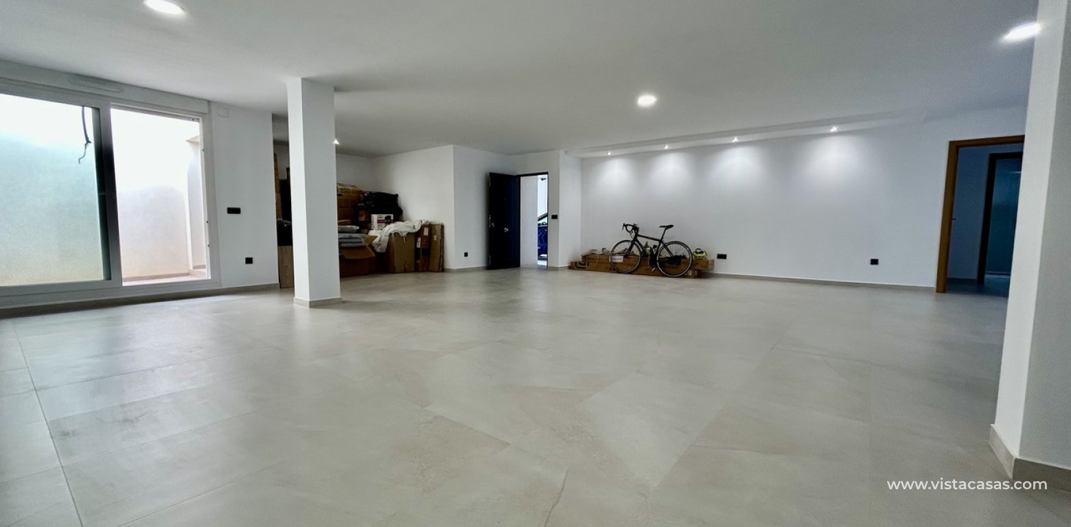 Resale - Villa - Algorfa - La Finca Golf Resort