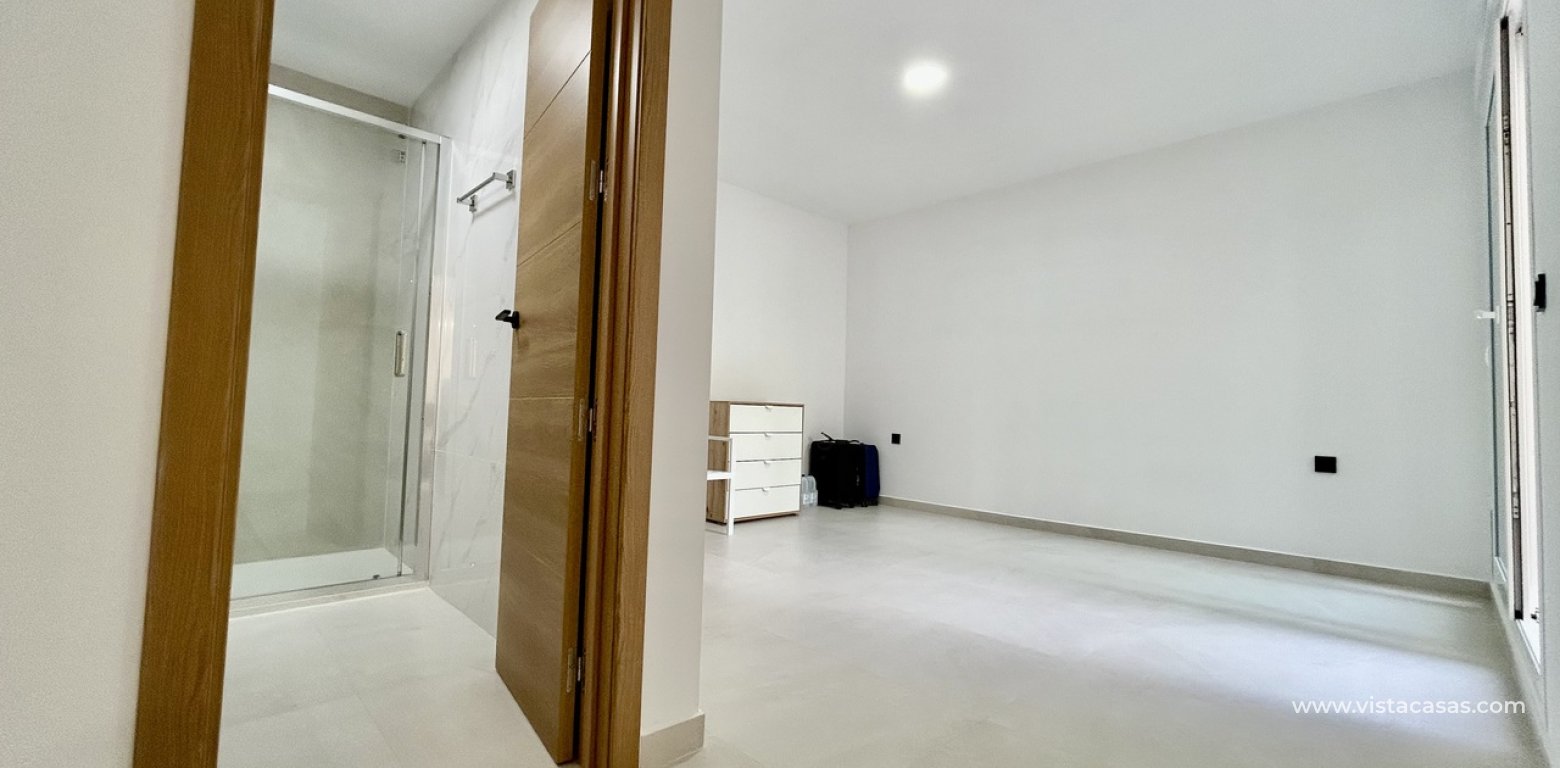 Resale - Villa - Algorfa - La Finca Golf Resort