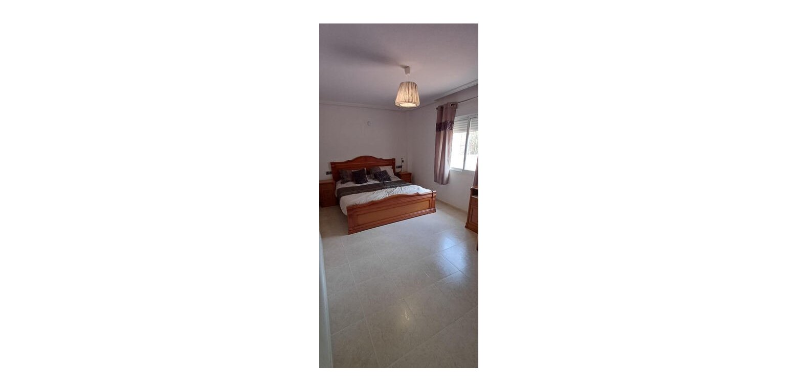 Wtórny - Villa - Algorfa