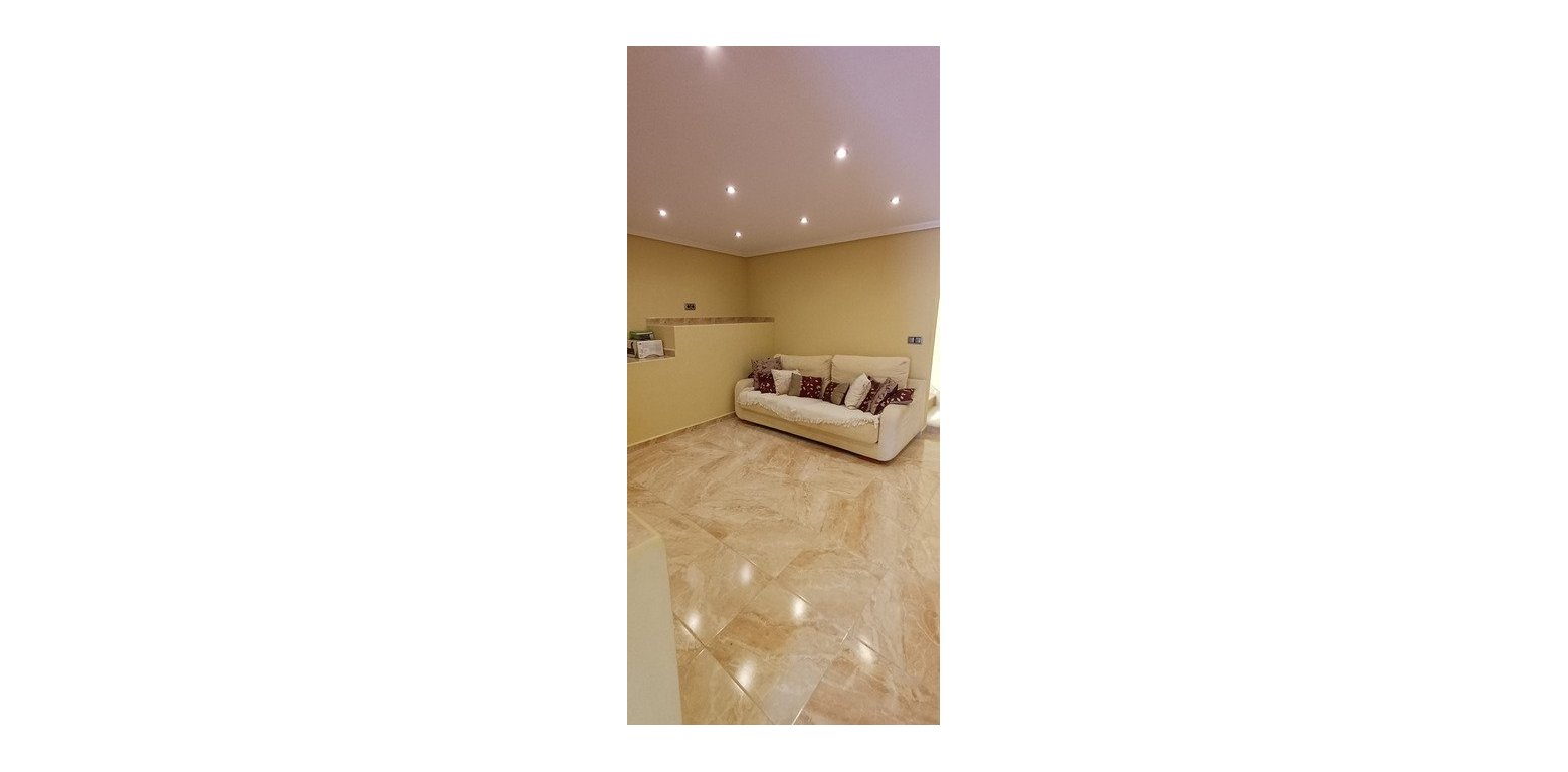 Wtórny - Villa - Algorfa