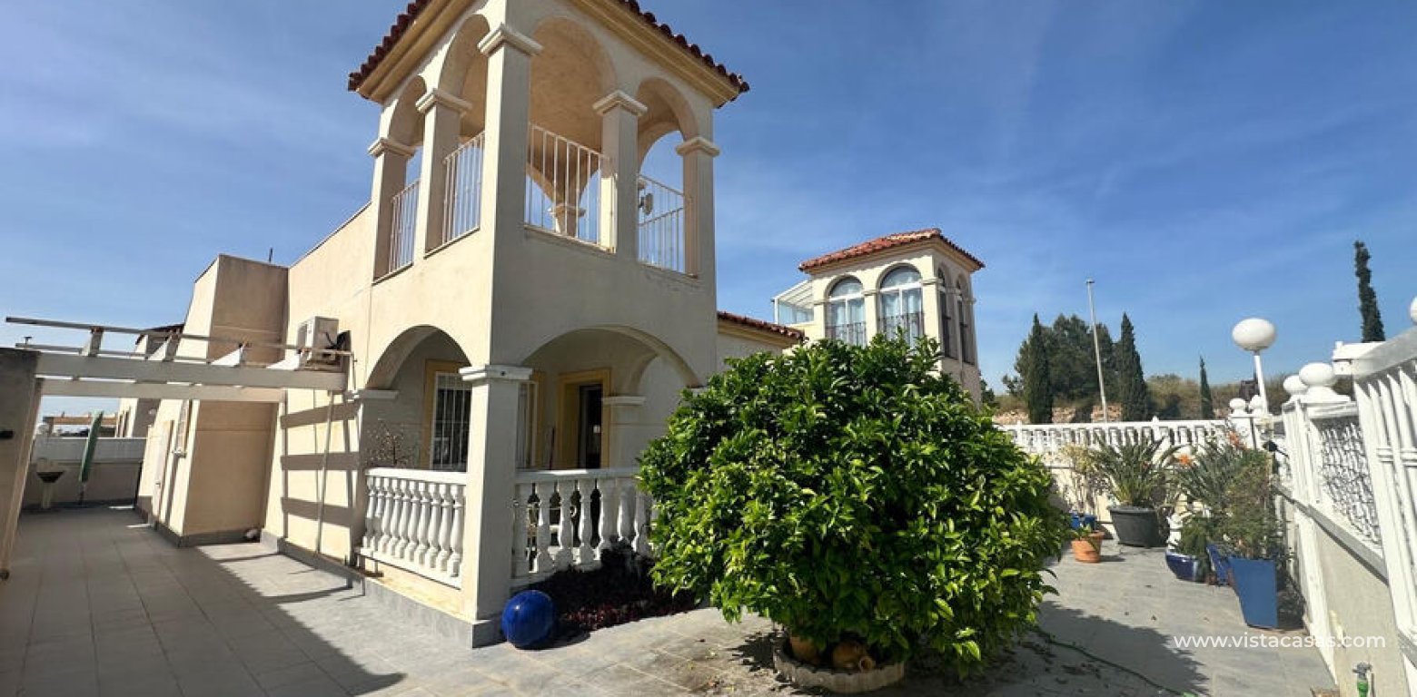 Resale - Villa - Algorfa