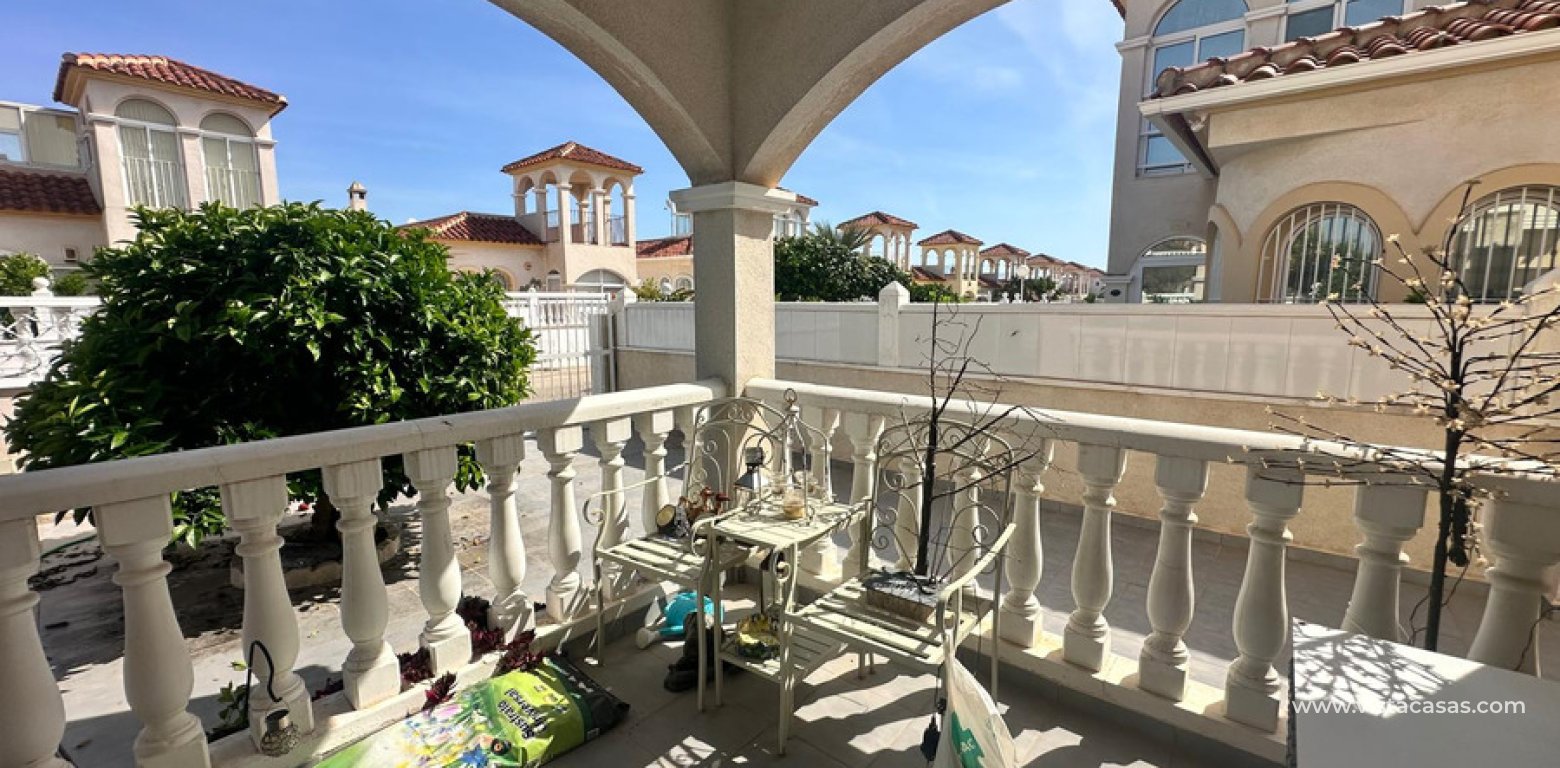 Resale - Villa - Algorfa