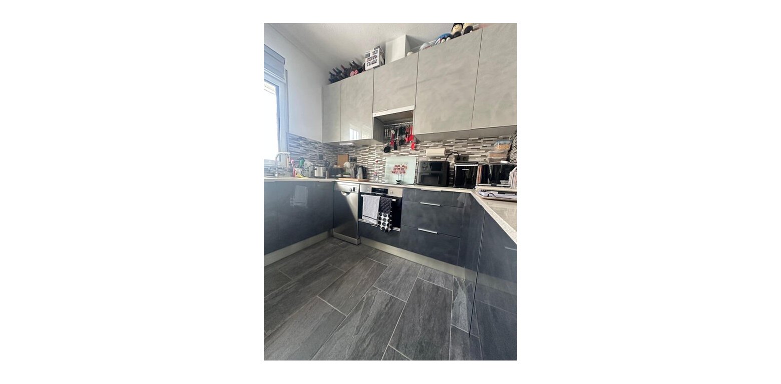 Resale - Villa - Algorfa