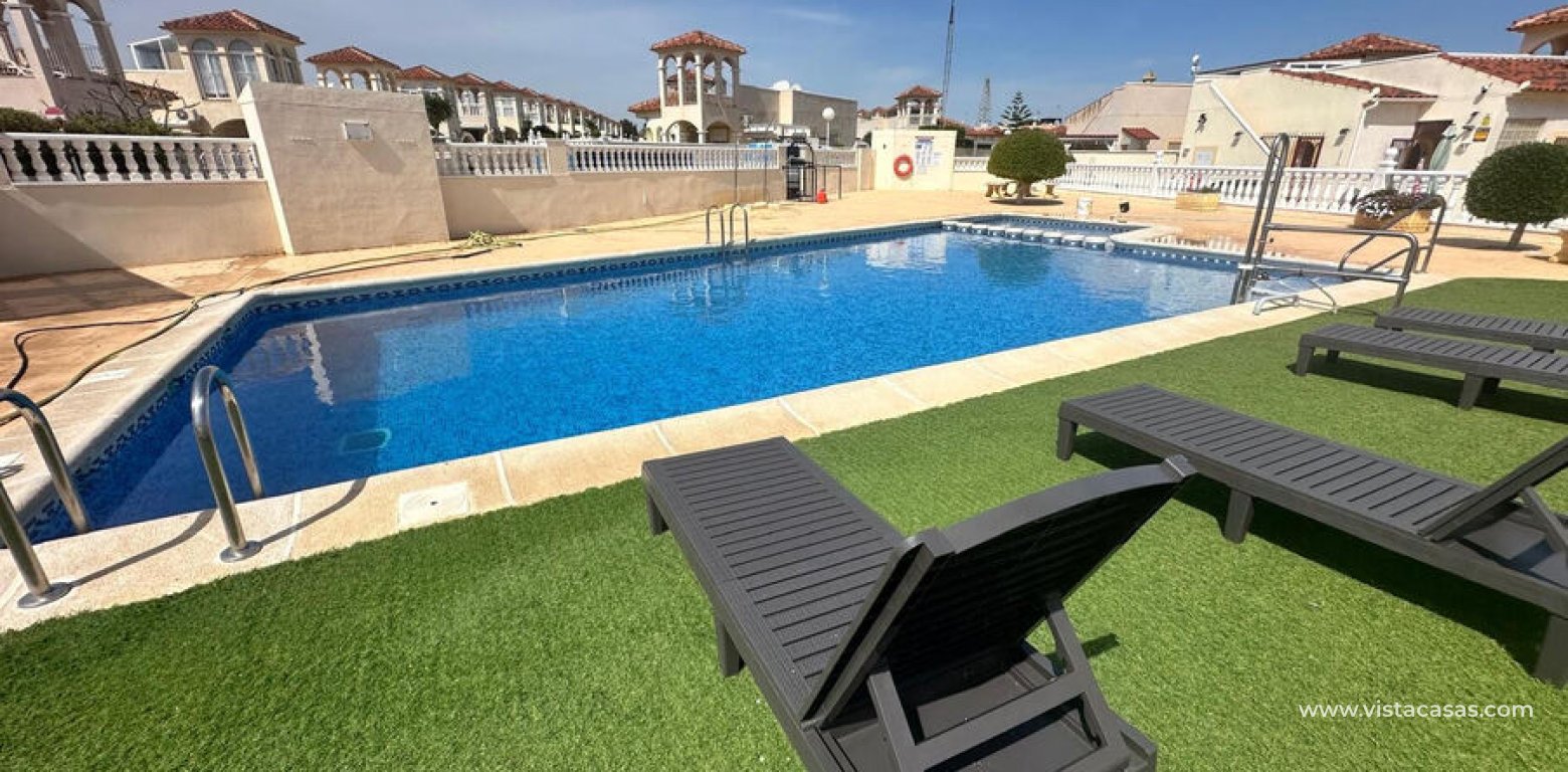 Resale - Villa - Algorfa