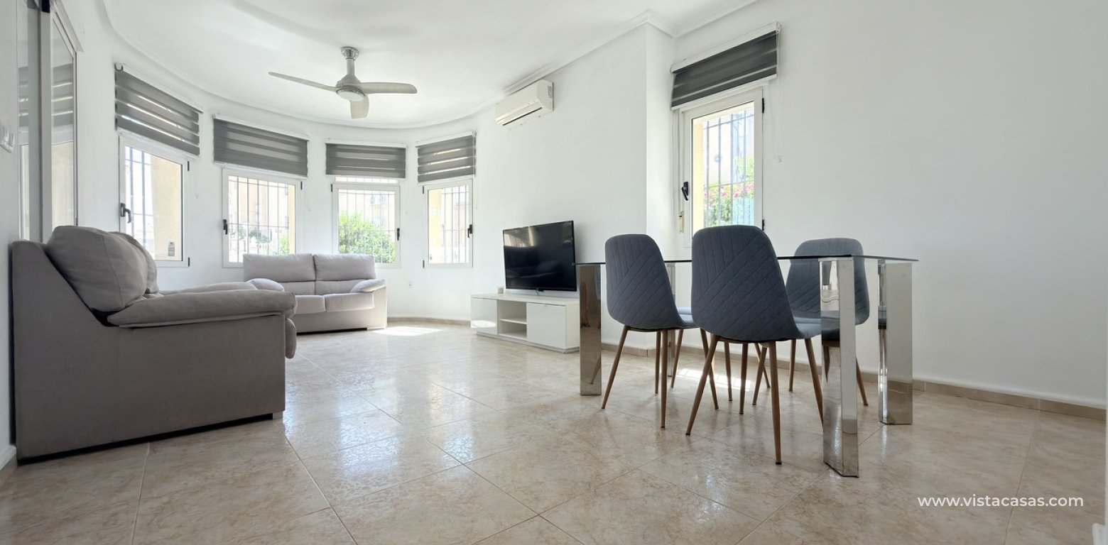 Sale - Villa - Villamartin
