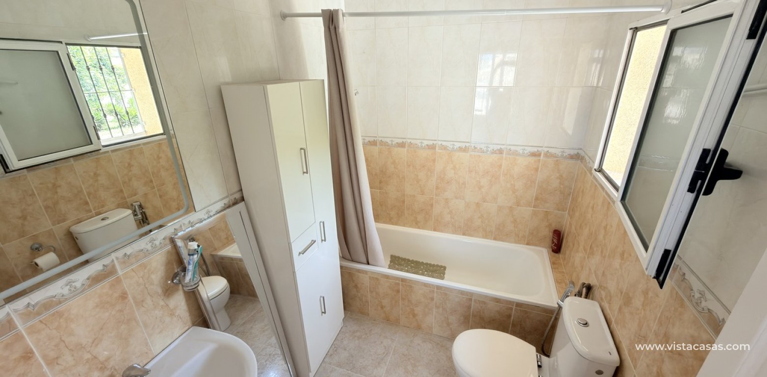 Sale - Villa - Villamartin