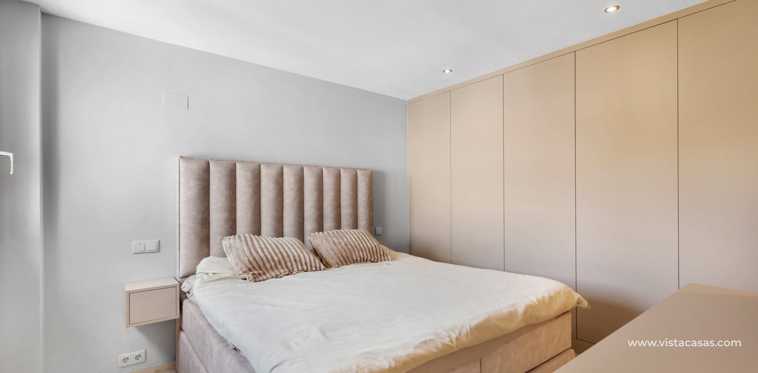 Resale - Apartment - Punta Prima